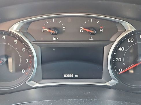 Used 2017 Chevrolet Malibu LT image 10