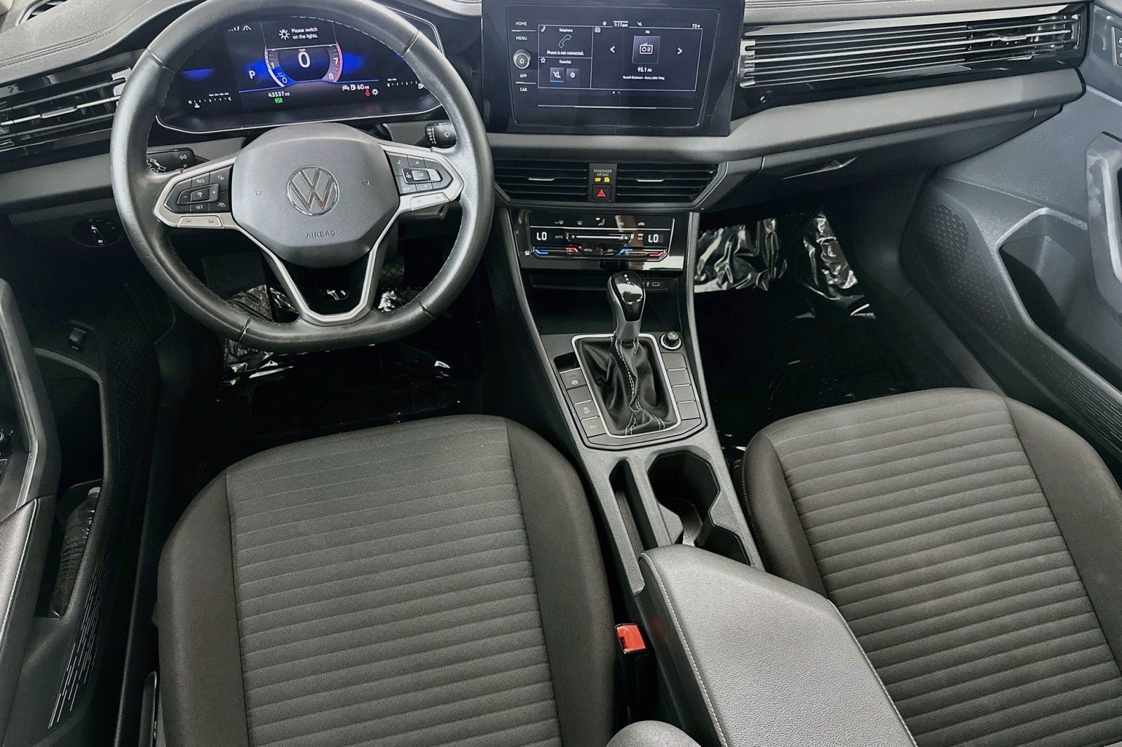 Used 2025 Volkswagen Jetta S FWD image 5