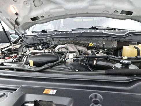 Used 2020 Ford F350 Lariat w/ Lariat Ultimate Package image 35