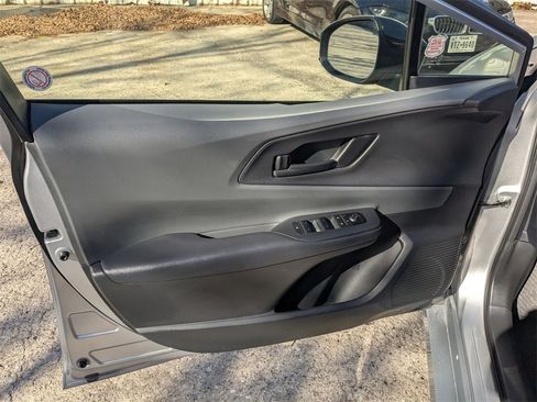 Used 2025 Toyota Prius LE image 11