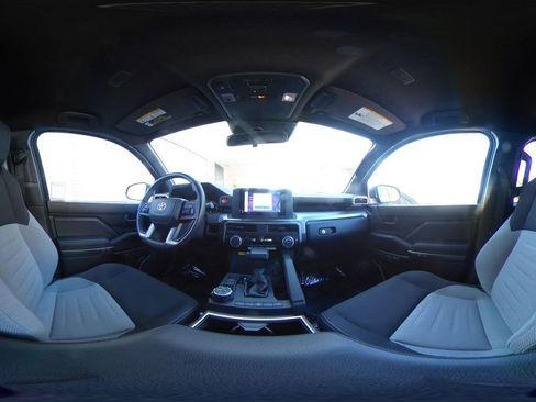 Used 2025 Toyota 4Runner TRD Off-Road image 42