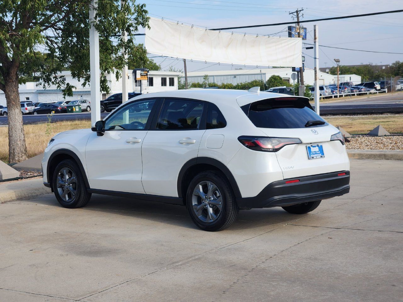Used 2026 Honda HR-V LX image 7