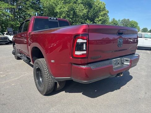 Used 2024 RAM 3500 Big Horn w/ Night Edition AWD/4WD image 3