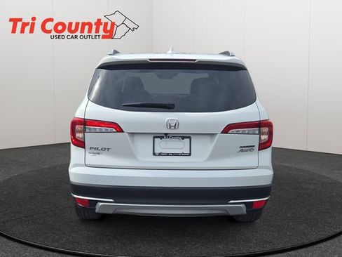 Used 2020 Honda Pilot Touring image 7