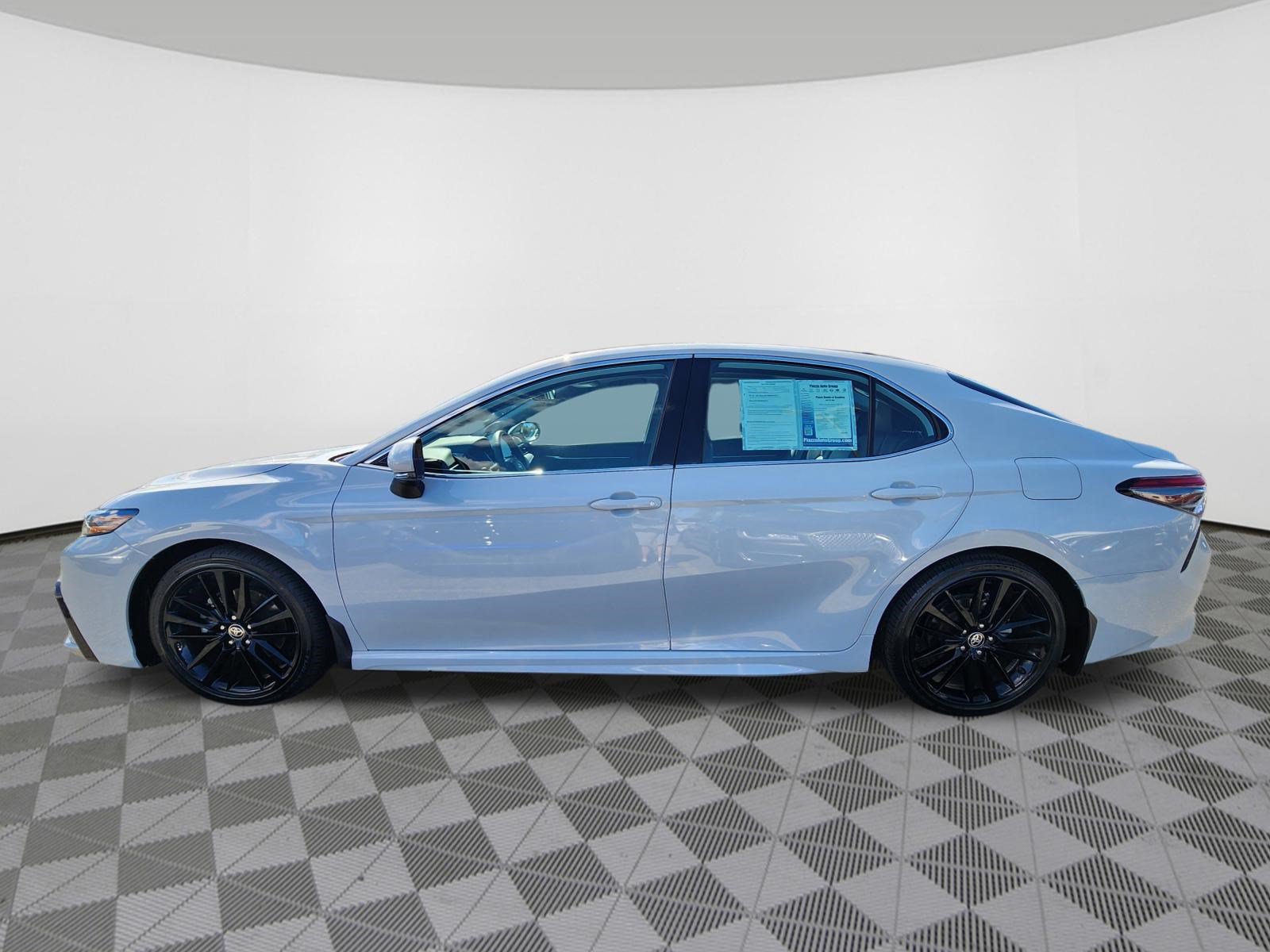 Used 2024 Toyota Camry XSE w/ Navigation Package FWD image 5