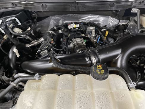 Used 2021 Ford F150 XLT w/ Equipment Group 302A High image 17