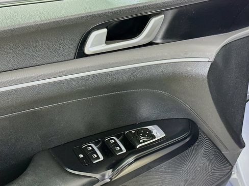 Used 2022 Kia K5 LXS FWD image 21