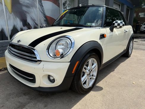 Used 2013 MINI Cooper Convertible image 12