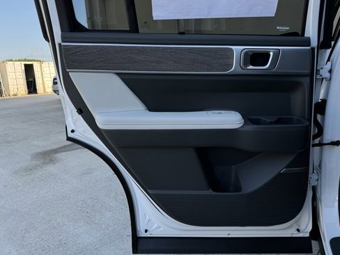 New 2025 Hyundai Santa Fe Limited image 24