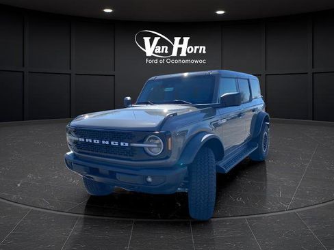 New 2026 Ford Bronco Outer Banks AWD/4WD image 3