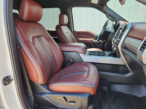 Used 2020 Ford F250 Platinum AWD/4WD image 16