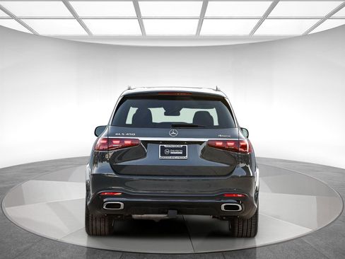 New 2026 Mercedes-Benz GLS 450 4MATIC image 3