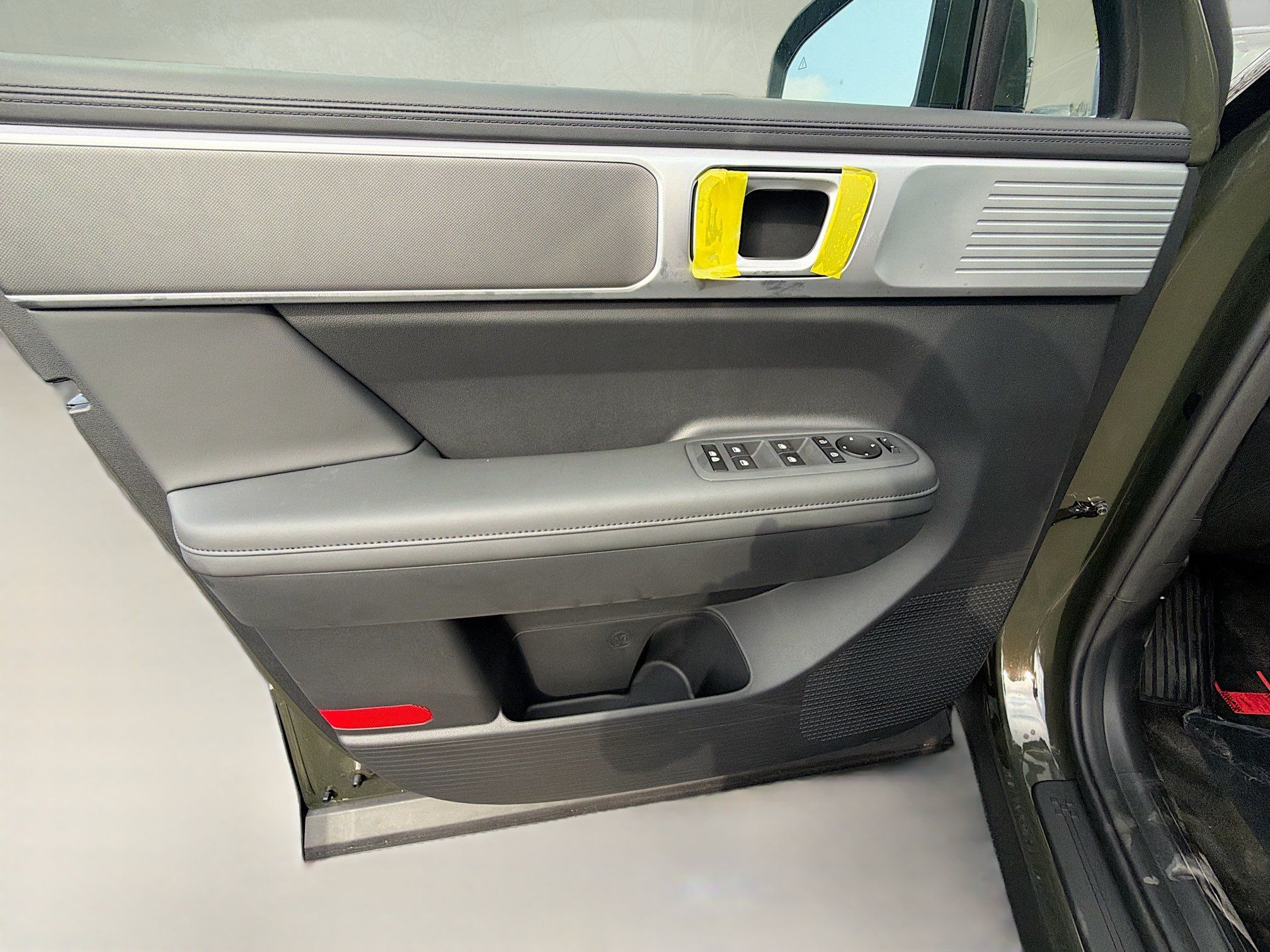 New 2026 Hyundai Santa Fe SEL w/ Tow & Go Package FWD image 15