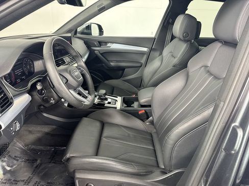 Used 2024 Audi Q5 2.0T Premium Plus w/ Premium Plus Package AWD/4WD image 26