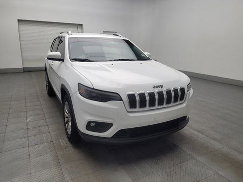 Used 2019 Jeep Cherokee Latitude Plus FWD image 13