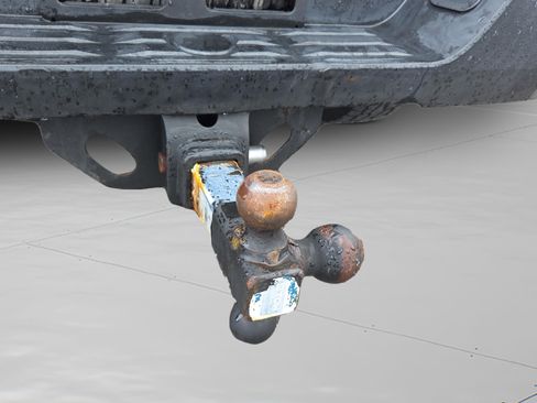 Used 2016 Toyota Tundra image 28