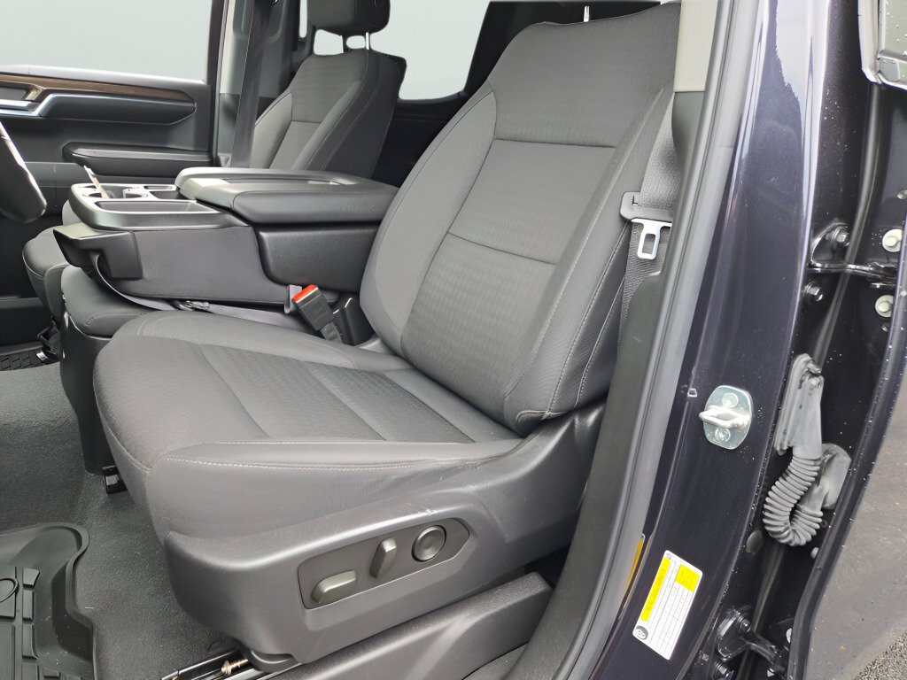Certified 2024 Chevrolet Silverado 1500 LT AWD/4WD image 30