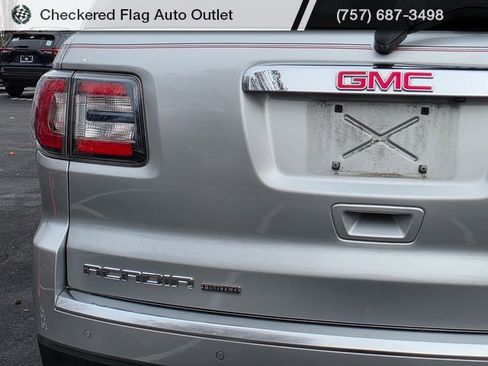 Used 2017 GMC Acadia Limited SLT image 7