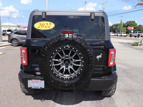 Used 2022 Ford Bronco Outer Banks AWD/4WD image 13