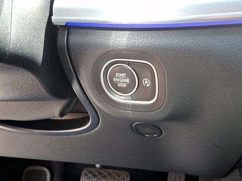 Used 2025 Mercedes-Benz GLS 450 4MATIC image 24