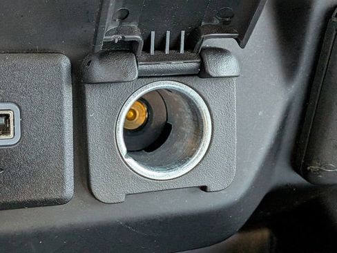 Used 2020 Chevrolet Silverado 1500 LT Trail Boss image 24