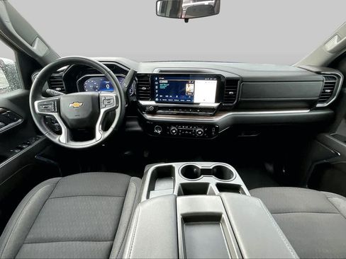 Used 2024 Chevrolet Silverado 1500 LT AWD/4WD image 15