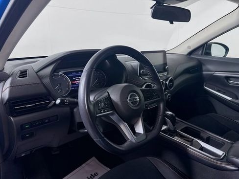 Used 2020 Nissan Sentra SR w/ Trunk Package image 10