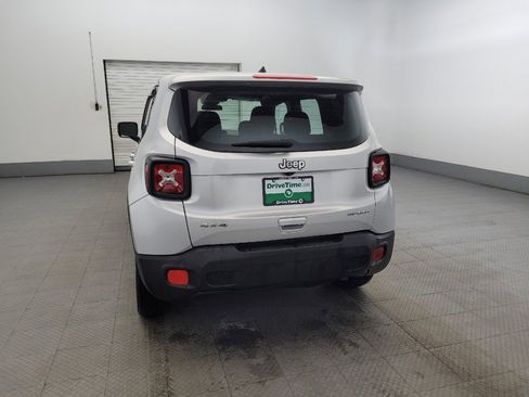 Used 2018 Jeep Renegade Sport w/ Power & Air Group image 6