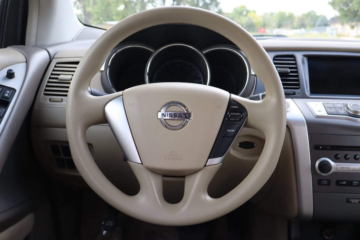 Used 2013 Nissan Murano S AWD/4WD image 18