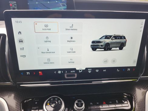 Used 2025 Ford Expedition Max Platinum w/ Stealth Appearance Package image 23