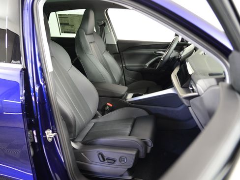 New 2025 Audi Q5 Premium Plus image 15