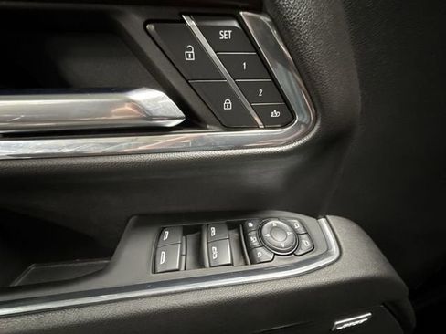 Used 2024 GMC Sierra 3500 SLT w/ SLT Premium Package image 55