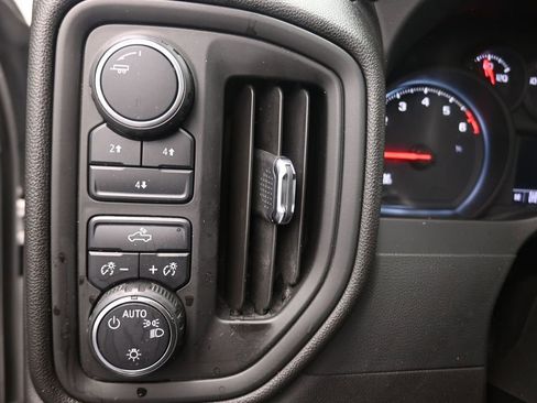 Used 2023 Chevrolet Silverado 2500 Custom w/ Custom Convenience Package AWD/4WD image 11