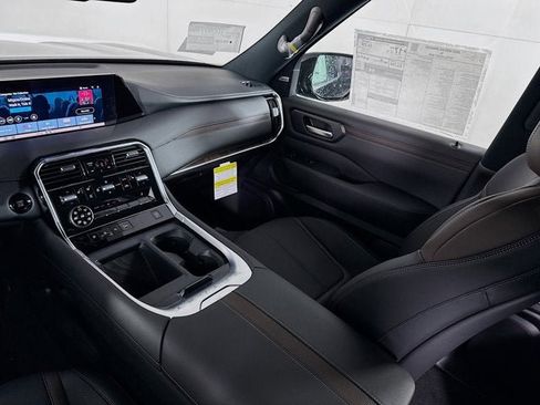 New 2025 Nissan Armada SL w/ Captain's Chari Seat Package image 26