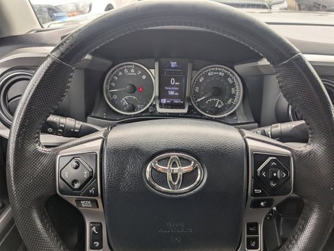 Used 2019 Toyota Tacoma SR5 image 28