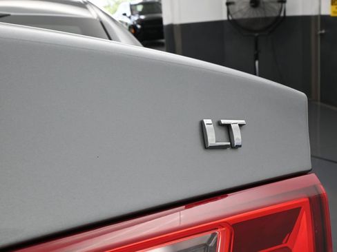 Used 2024 Chevrolet Malibu LT FWD image 32