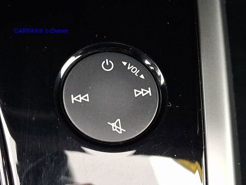 Used 2022 Audi Q4 e-tron Premium Plus image 28