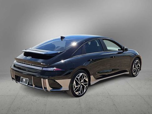 Used 2024 Hyundai Ioniq 6 Limited RWD image 8