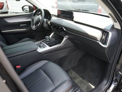 Used 2026 MAZDA CX-70 3.3 Turbo w/ Preferred Package AWD/4WD image 18