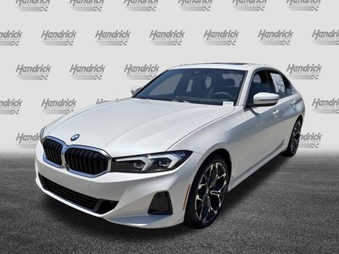 Certified 2025 BMW 330i Sedan w/ Premium Package RWD image 5