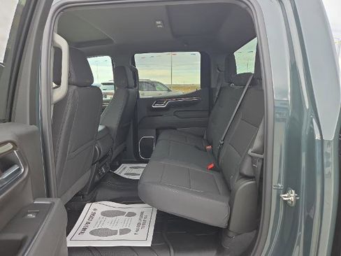 New 2026 Chevrolet Silverado 1500 LT w/ LPO, Dark Essentials Package image 17