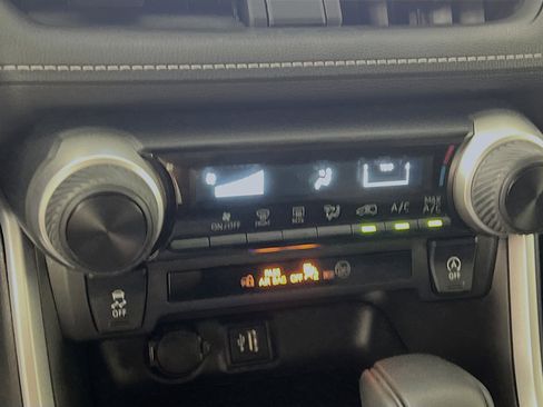 Used 2024 Toyota RAV4 LE image 26