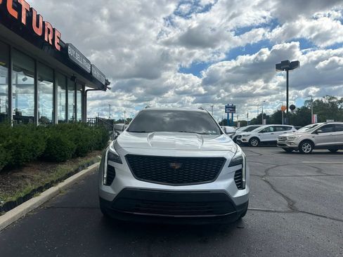 Used 2019 Cadillac XT4 Sport AWD/4WD image 2
