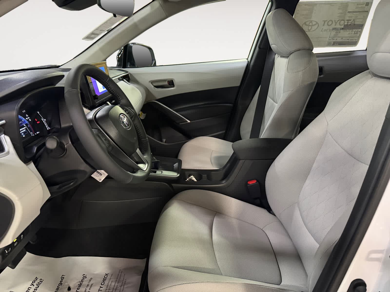 New 2026 Toyota Corolla Cross LE FWD image 10
