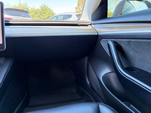 Used 2022 Tesla Model 3 Long Range AWD/4WD image 43