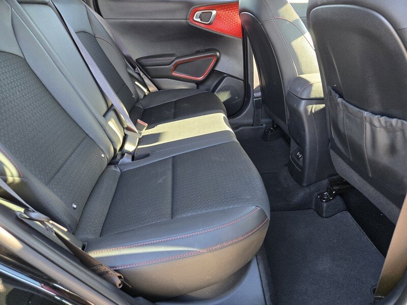 Certified 2025 Kia Soul GT-Line w/ GT-Line Technology Package FWD image 15