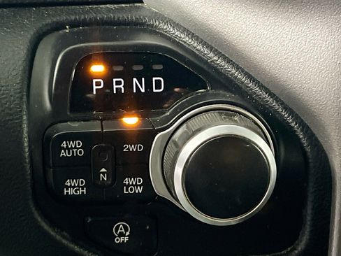 Used 2021 RAM 1500 Big Horn image 24