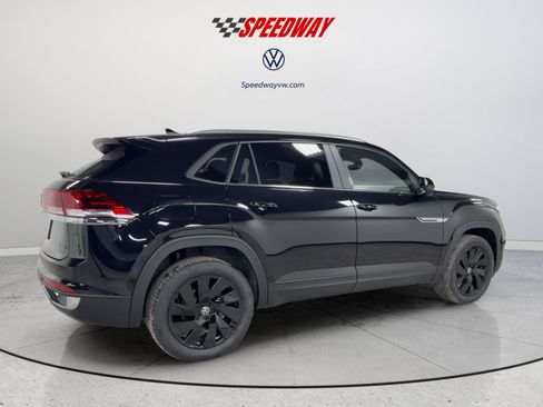 New 2026 Volkswagen Atlas Cross Sport SE AWD/4WD image 10