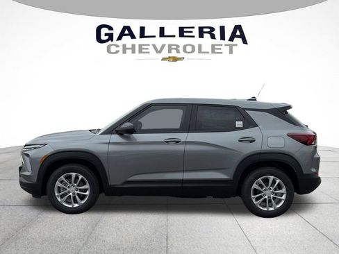 New 2026 Chevrolet TrailBlazer LS w/ LS Convenience Package FWD image 4