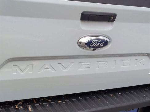 Certified 2022 Ford Maverick XL w/ Equipment Group 100A Standard image 13